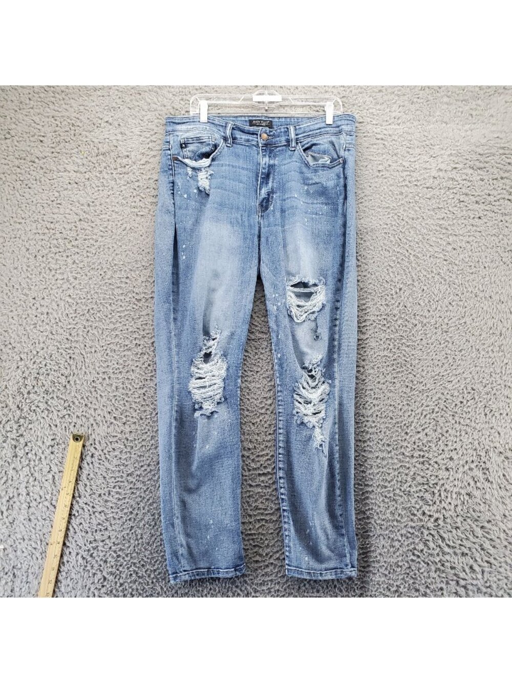 Judy Blue Jeans Womens 16W Blue Boyfriend Ripped Distressed Denim *Read*